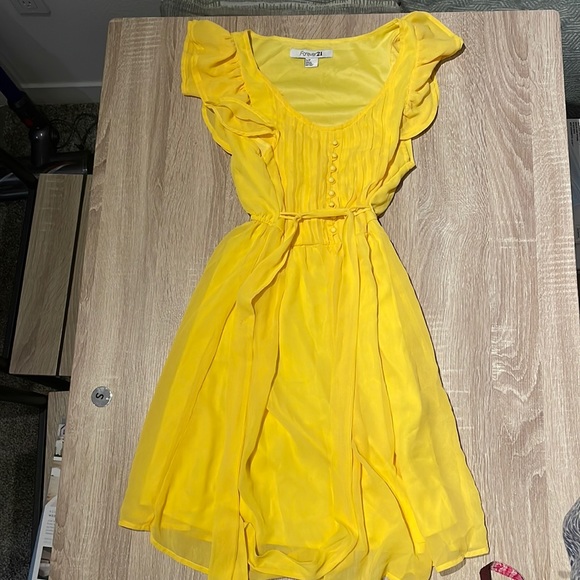 Forever 21 Dresses & Skirts - Forever 21 Yellow Sun Dress
